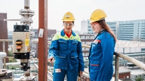 Fotos von Berufsorientierungspraktikum mit und ohne Betreuerin